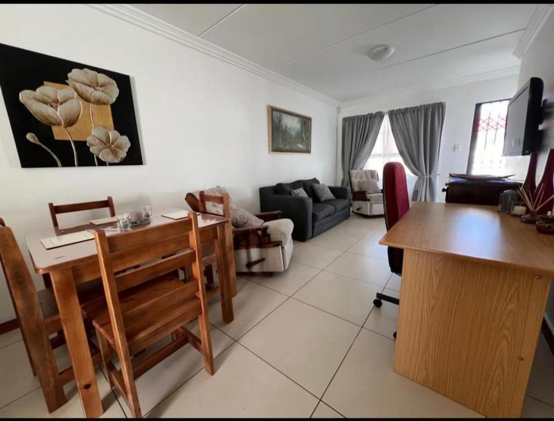 2 Bedroom Property for Sale in Mossel Bay Central Western Cape